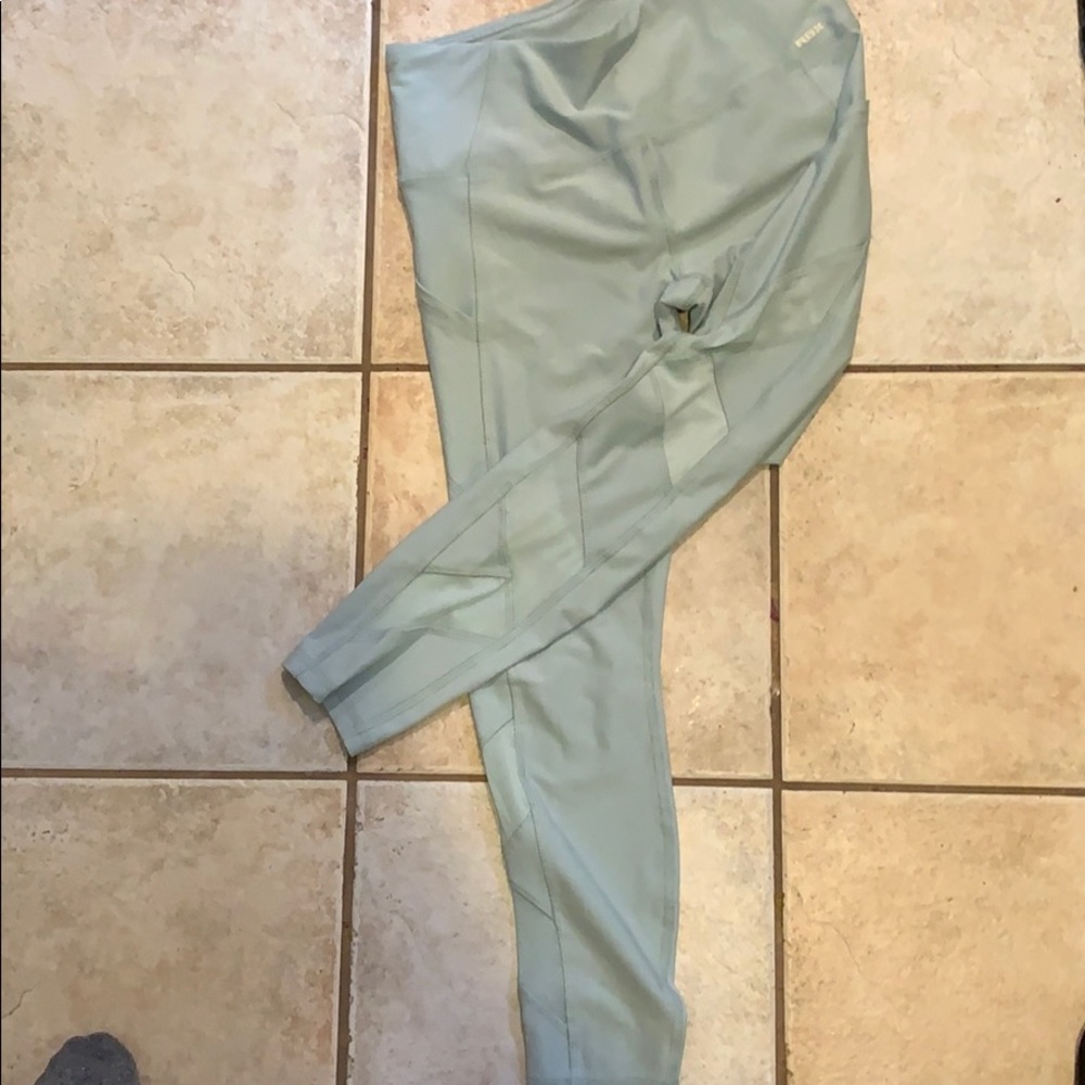 Reebok leggings